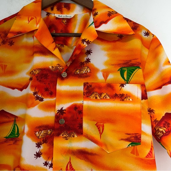 Vtg Made In Hawaii size Medium Men’s Orange Tropical Beach Sunset Hawaiian Shirt - Picture 2 of 5